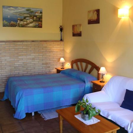 Aparthotel Las Palomas La Puebla de los Infantes Εξωτερικό φωτογραφία